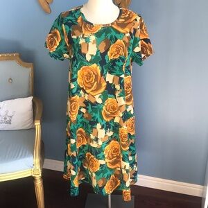 LuLaRoe Carly, yellow rose print A Line oversized midi short sleeves midi dress